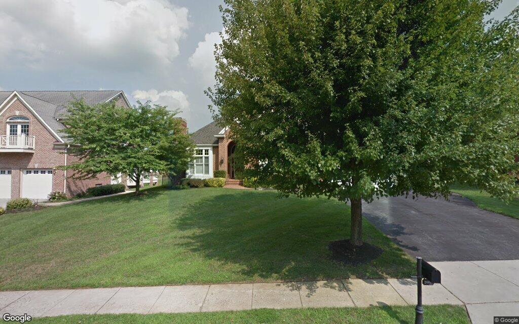 $1.2 million, detached house at 2609 Golf Island Road