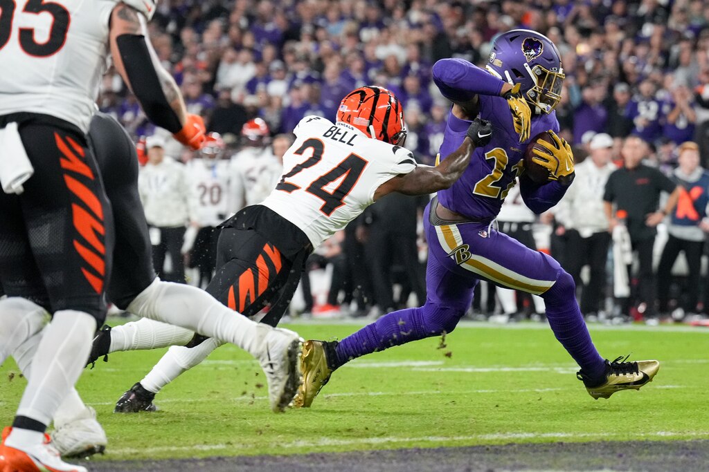 Baltimore Ravens running back Derrick Henry (22) rushes for a touchdown during a Thursday Night Football game against the Cincinnati Bengals at M&T Bank Stadium in Baltimore, Md., on November 7, 2024. The Baltimore Ravens won, 35-34.