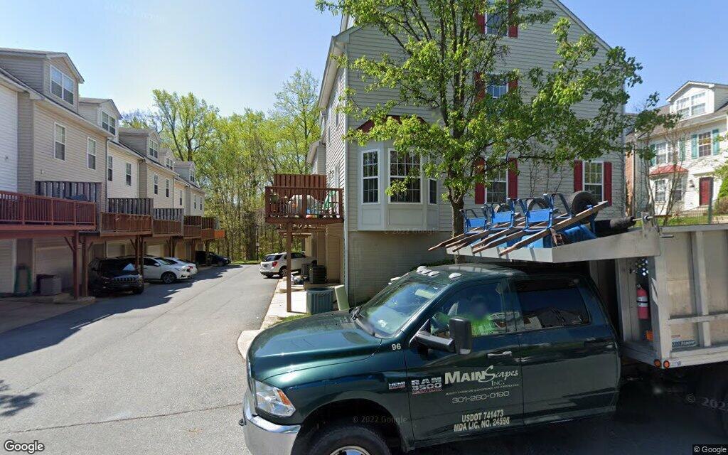 $333,000, townhouse at 9745 Bon Haven Lane