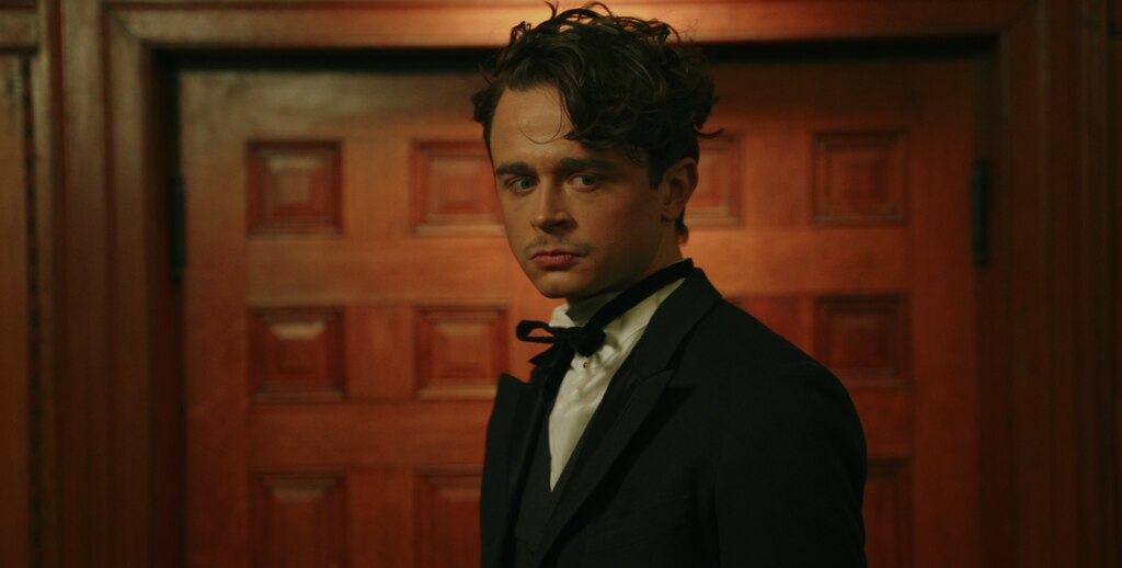 Ben Ahlers stars as John Wilkes Booth in “John Wilkes Booth: One Night Only!,” the new play from “Mad Men” creator and Maryland native Matthew Weiner playing Baltimore Center Stage until June 15.