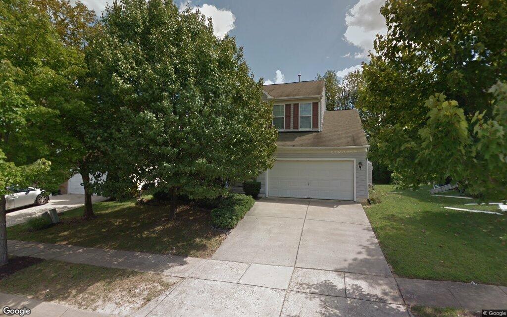 $640,000, single-family home at 2323 Crosslanes Way