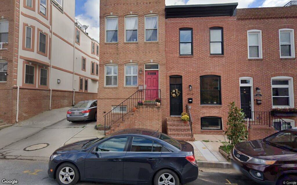 $570,000, townhouse at 1011 Baylis Street