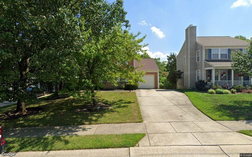 $540,000, single-family house at 6218 Woodcrest Drive