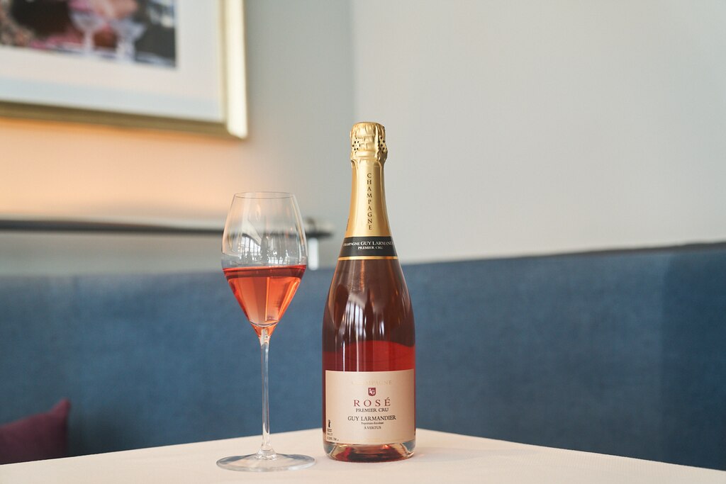 Champagne, Guy Larmandier 1er Cru Brut Rosé (Vertus) NV