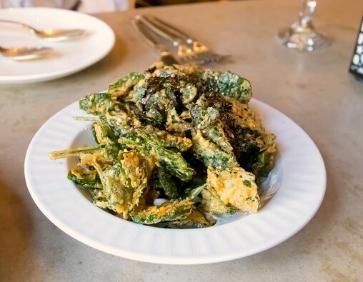 Peerce's palak chaat.