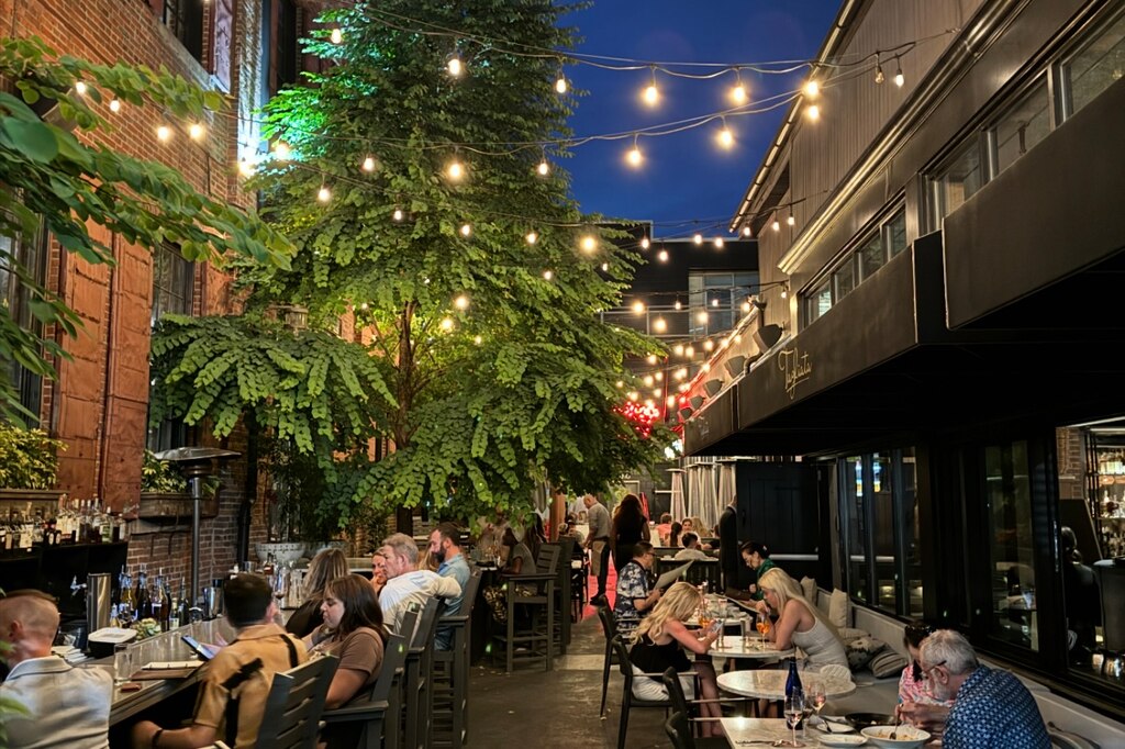 Outdoor dining at Tagliata.