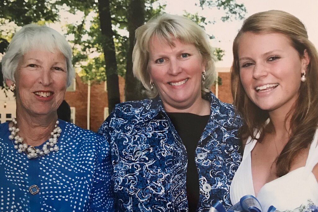 Kingsley Mooney, center, with her daughter, Kingsley Mooney Hoy, and mother, Kingsley Black Moore.