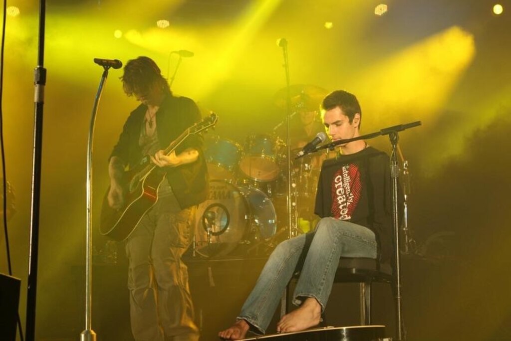 George Dennehy playing with the Goo Goo Dolls in 2012 at Musikfest in Bethlehem, Pennsylvania. Photo courtesy of Mike Dennehy.