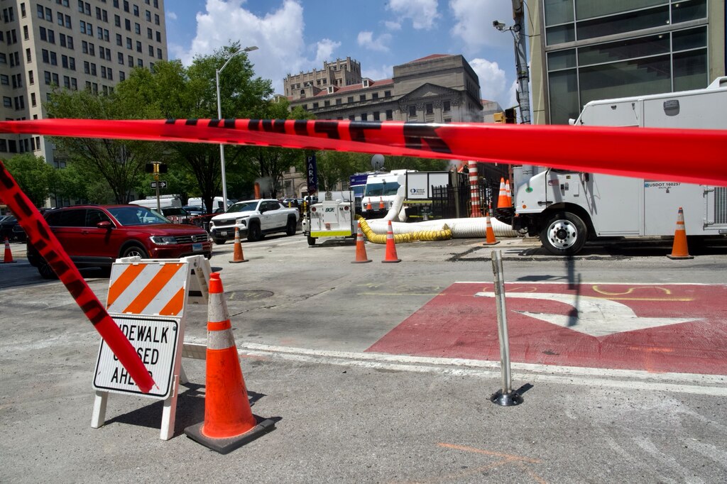 BGE Crews conduct work at the intersection of South Street and E. Baltimore Street on July 11, 2025. On June 28, 2025, an underground fire on the 300 block of E. Baltimore Street caused road closures and outages of some traffic and street lights.