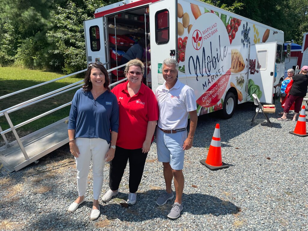 Carmen Del Guercio working with the Mobile Market in August 2023.