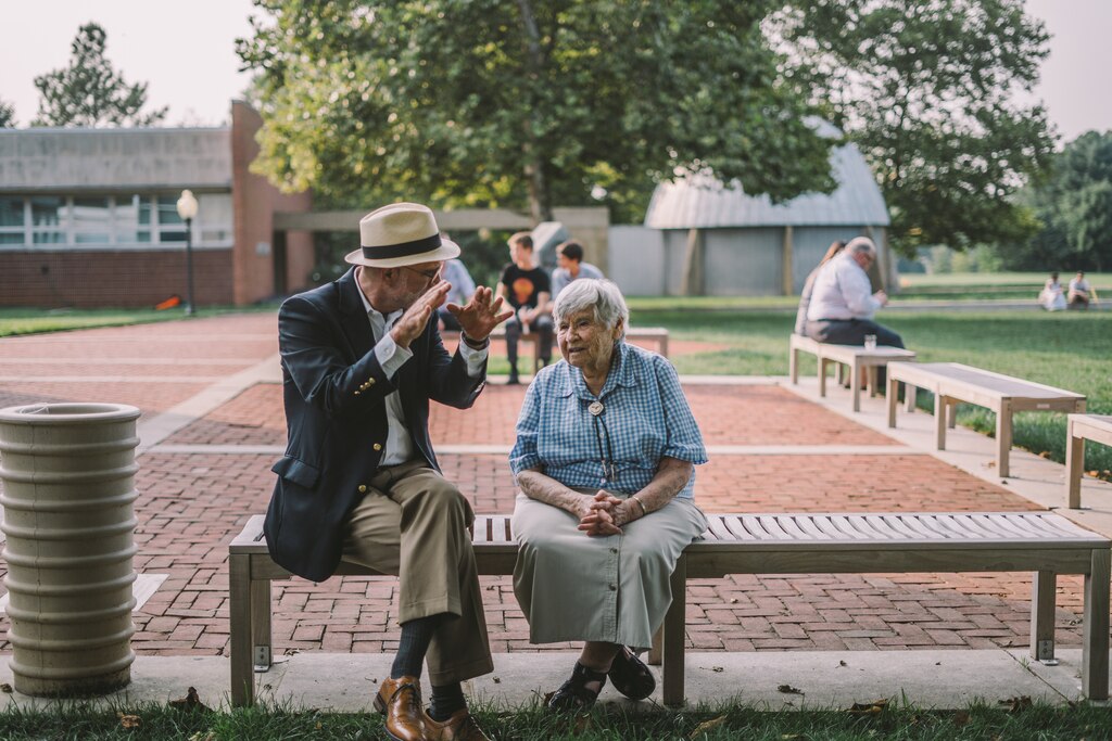 Eva Brann in 2018 with alumnus and retired longtime SJC staff member Leo Pickens.