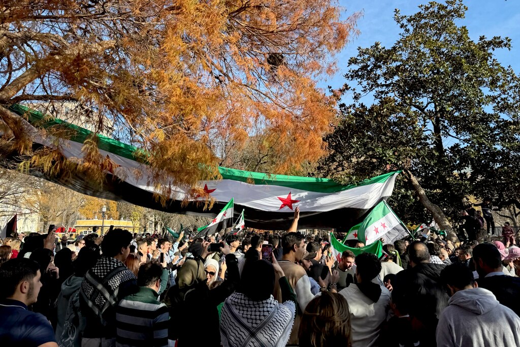 Following this weekend’s developments, Jay Salkini and 20 family members were among 1,000 people who went to Lafayette Park in Washington, D.C., Sunday to celebrate a “monumental moment” in Syrian history and commemorate the “stunning fall of the Assad family’s dictatorship,” he said.
