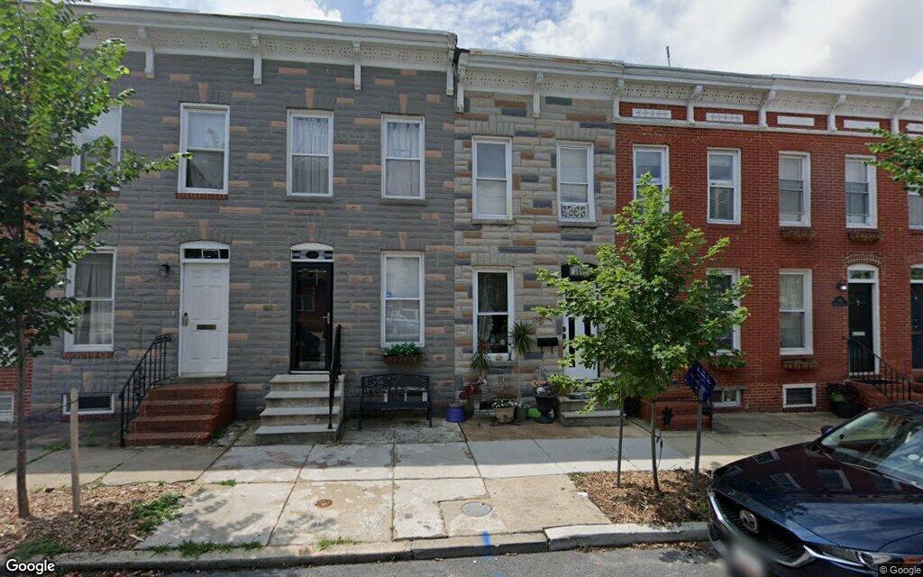 $515,000, townhouse at 2917 Hudson Street