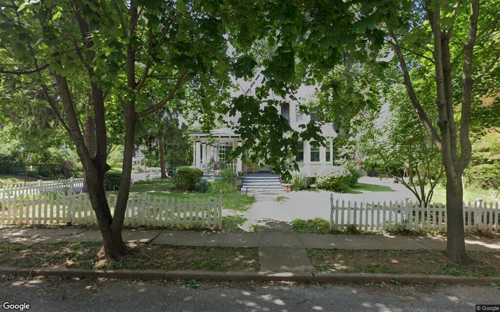 $500,000, single-family house at 2706 Whitney Avenue