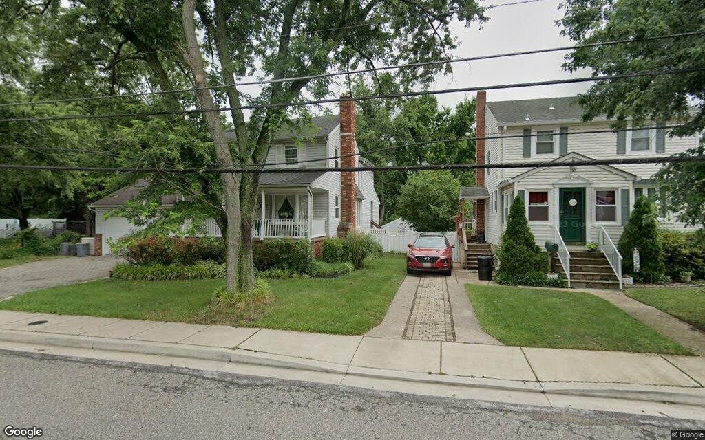 $400,000, single-family home at 1309 Elm Road
