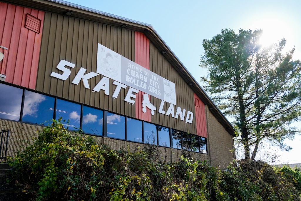 utty Hill Skateland is packed with birthday parties and other skaters on one of the last weekends they remain open. The Perry Hall-based roller rink is closing down in December after almost five decades.