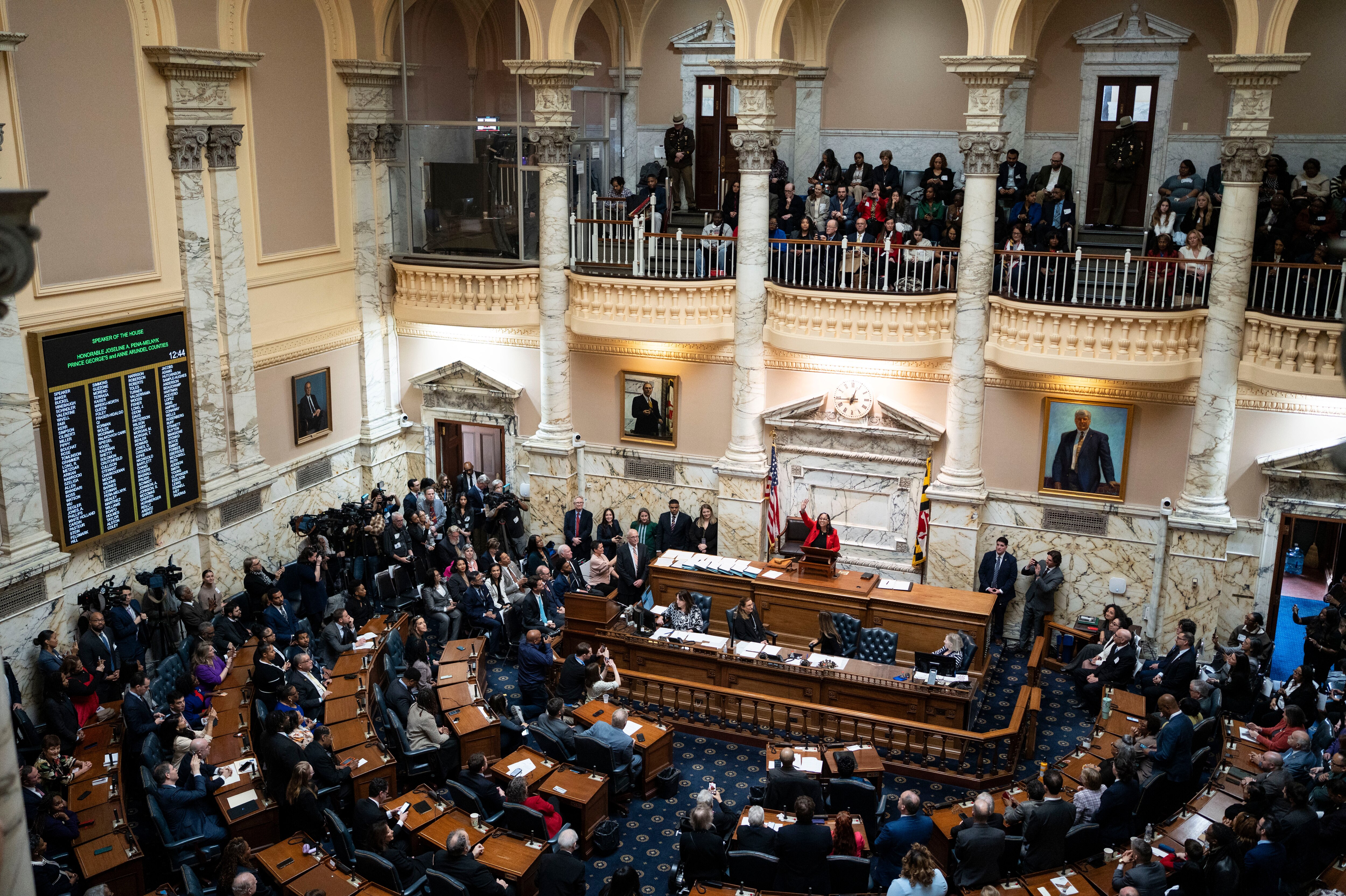The Maryland House of Delegates voted to approve a new map of congressional districts, but it appears headed nowhere fast in the state Senate.