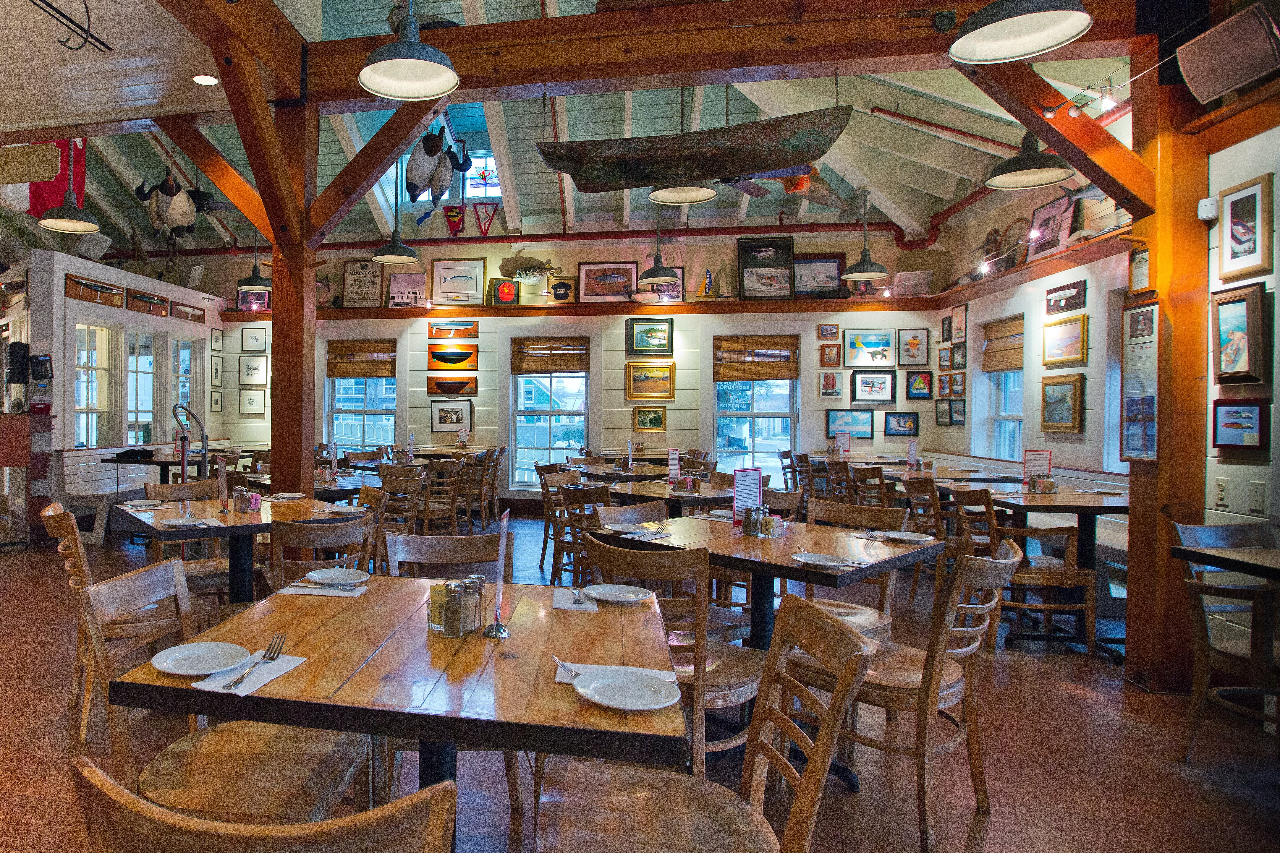 Baltimore-based Atlas Restaurant Group is acquiring a majority stake in Boatyard Bar & Grill in Annapolis.