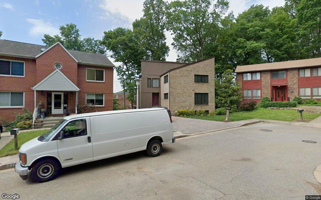 $649,000, detached house at 6314 Benhurst Road