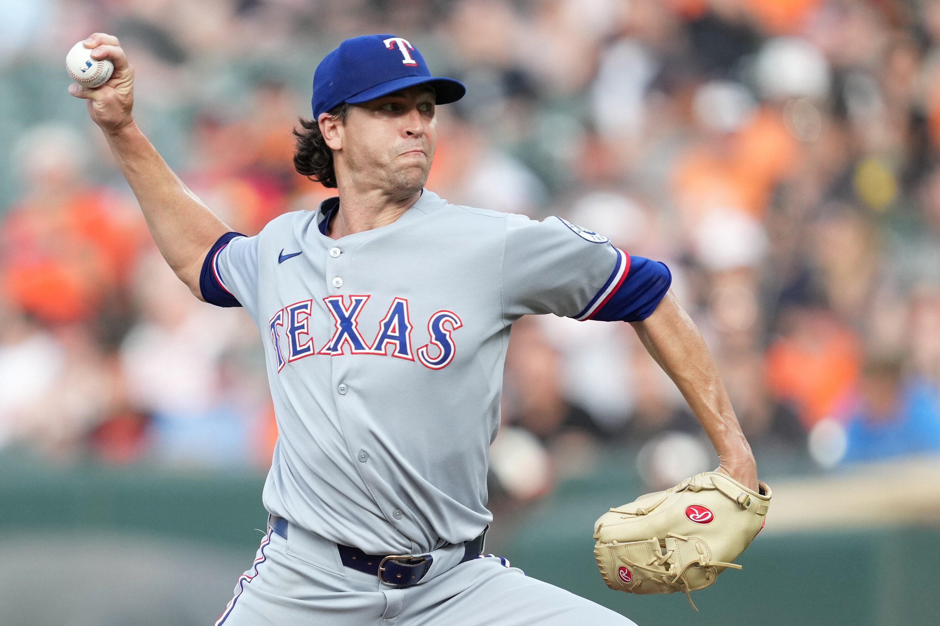 Jacob deGrom allowed only one hit in seven-plus innings as the Rangers beat the Orioles 7-0 on Wednesday night.
