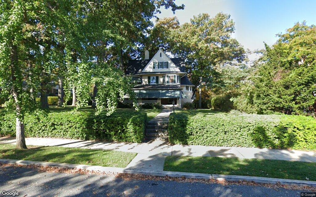 $825,000, detached house at 4710 Roland Avenue 