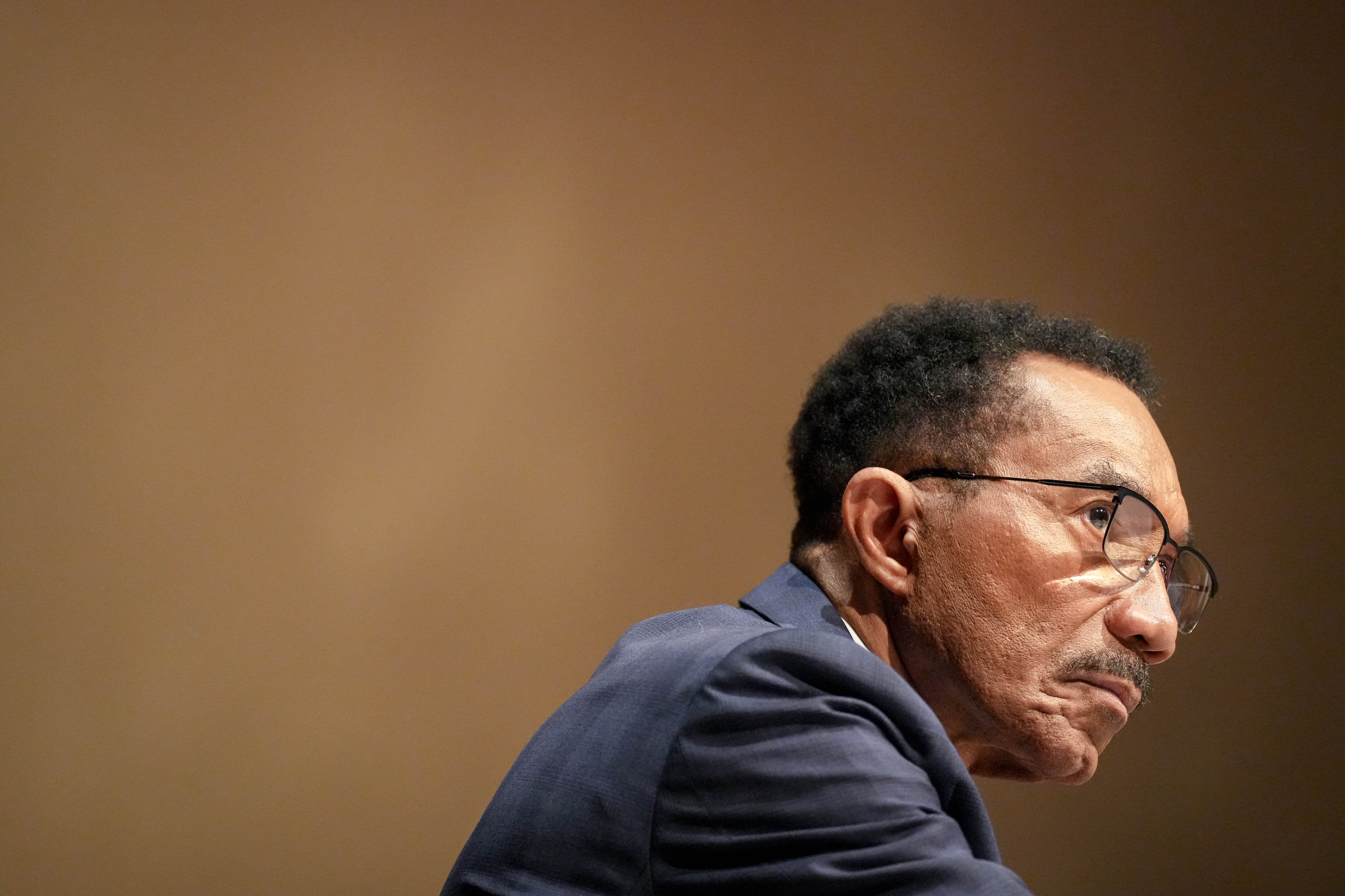 U.S. Rep. Kweisi Mfume has told colleagues he’s running to be the top Democrat on an influential House committee.