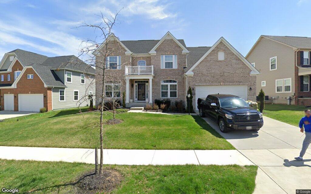 $875,000, detached house at 14211 Maple Reach Court