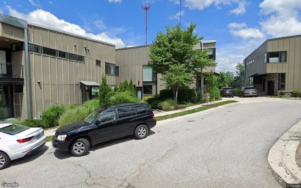 $775,000, townhouse at 3421 Woodberry Avenue