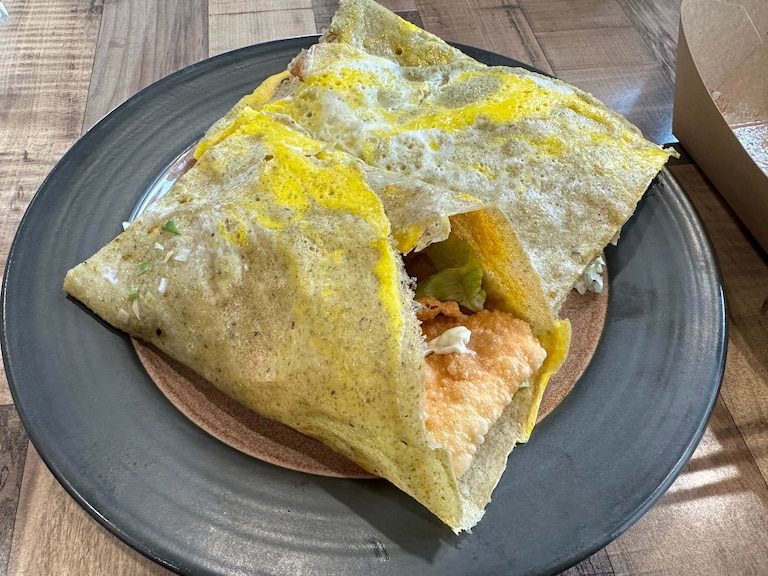 Colala Grind offers a selection of hard-to-find Chinese street food specialties like jianbing, a crepe-style dish.