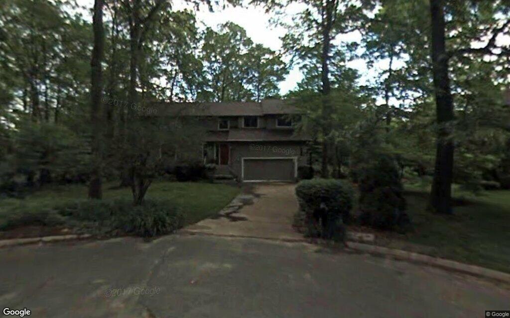 Lynell Court