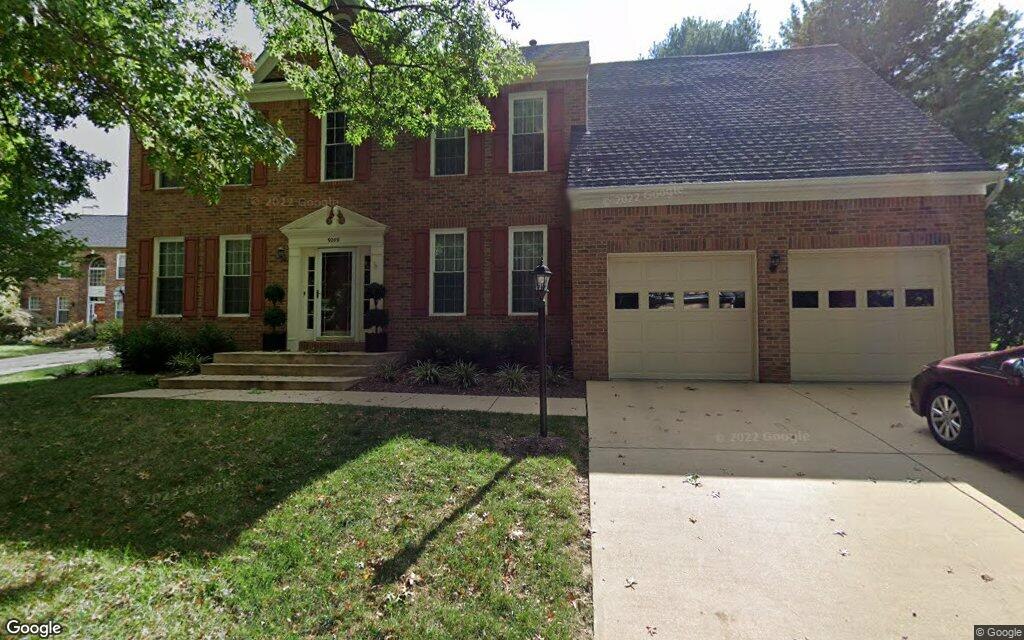$735,000, detached house at 9209 Curtis Drive