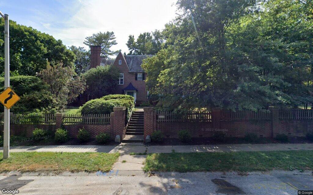 $665,000, townhouse at 625 West University Parkway